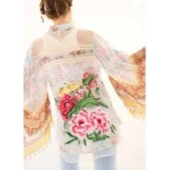 Aratta Silent Journey Nature's Love Shirt Top Medium - Picture 2 of 9